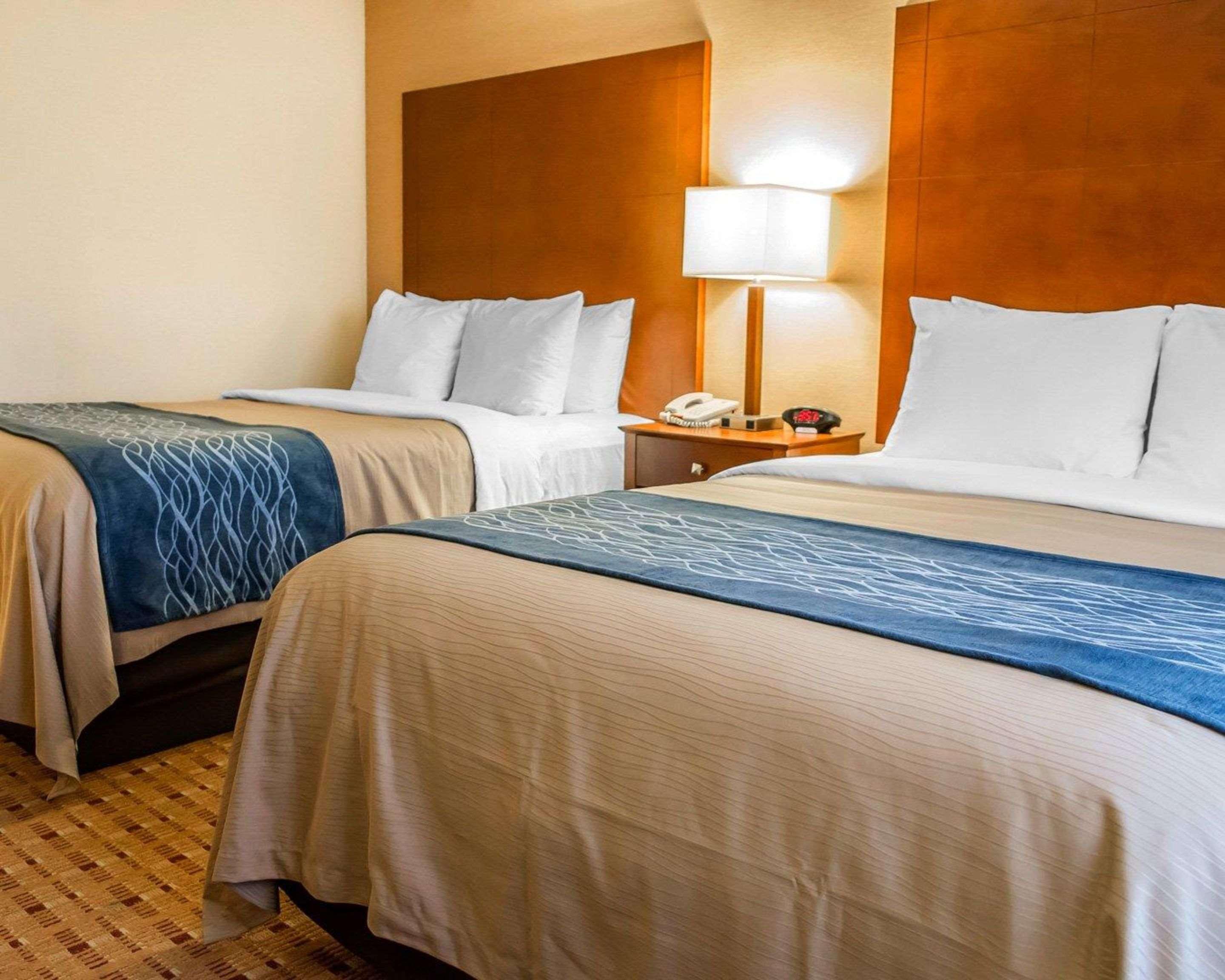 Comfort Inn & Suites Franklin East Buitenkant foto