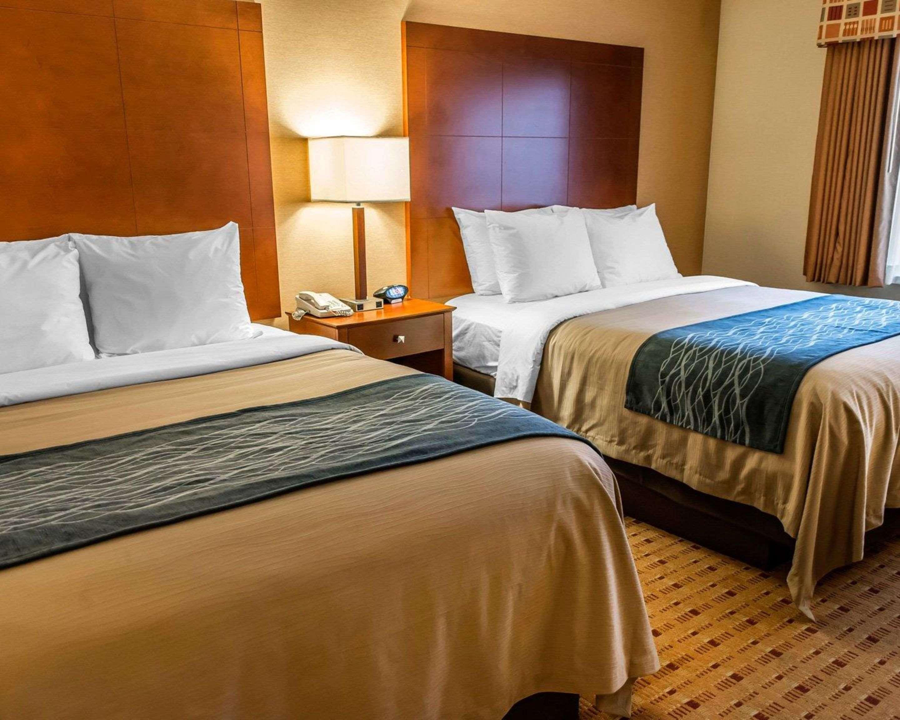 Comfort Inn & Suites Franklin East Buitenkant foto