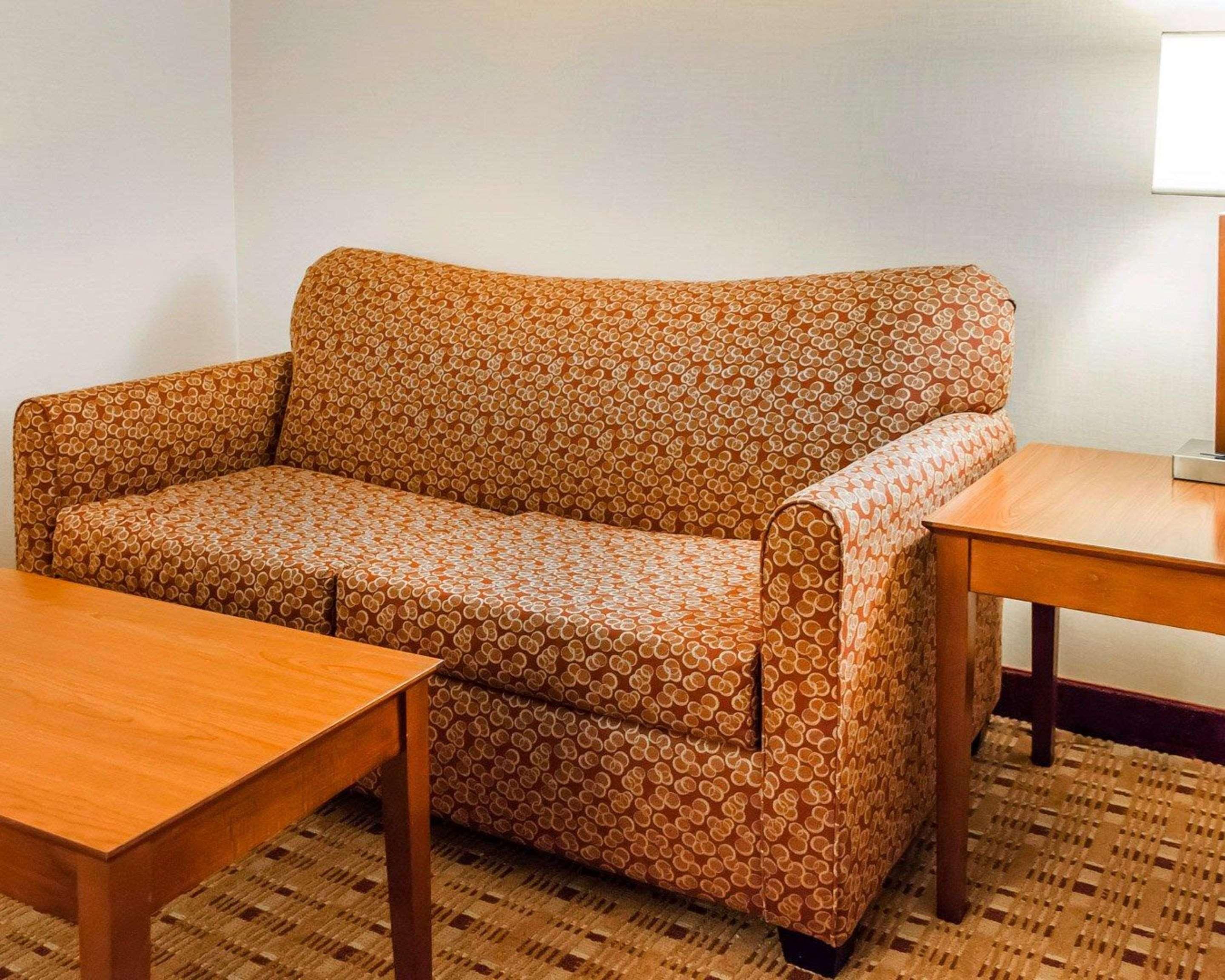 Comfort Inn & Suites Franklin East Buitenkant foto