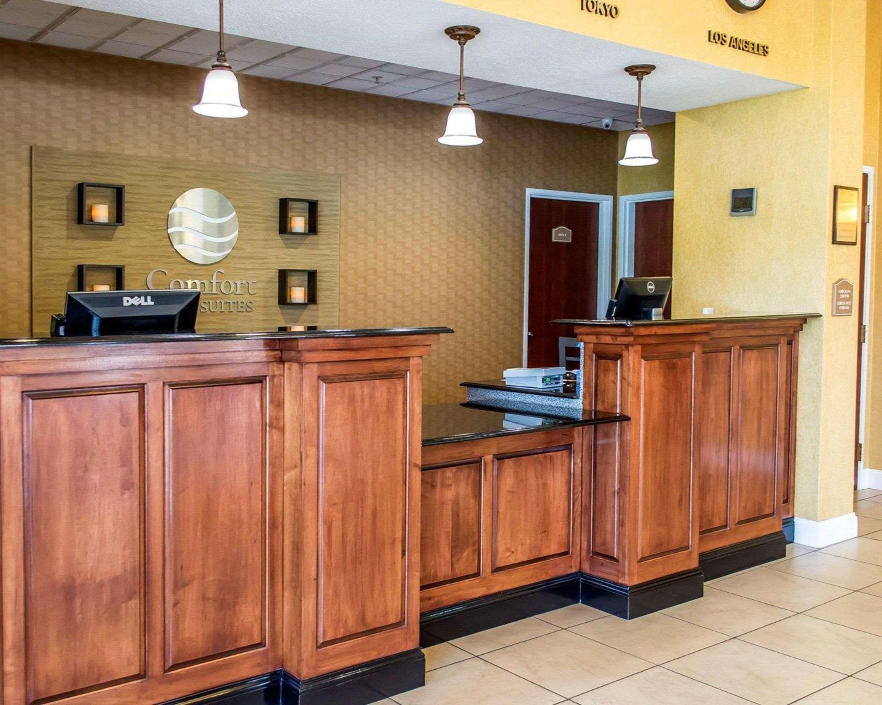 Comfort Inn & Suites Franklin East Buitenkant foto