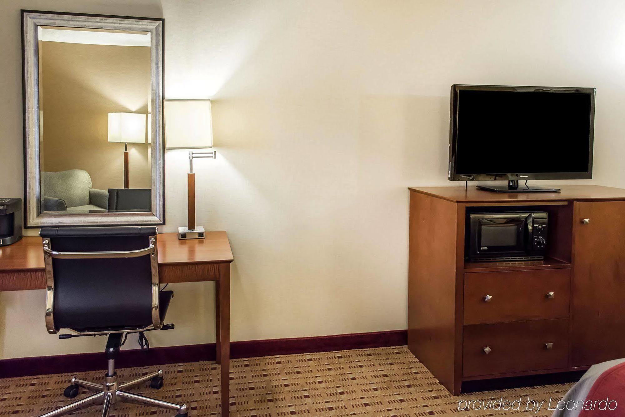 Comfort Inn & Suites Franklin East Buitenkant foto